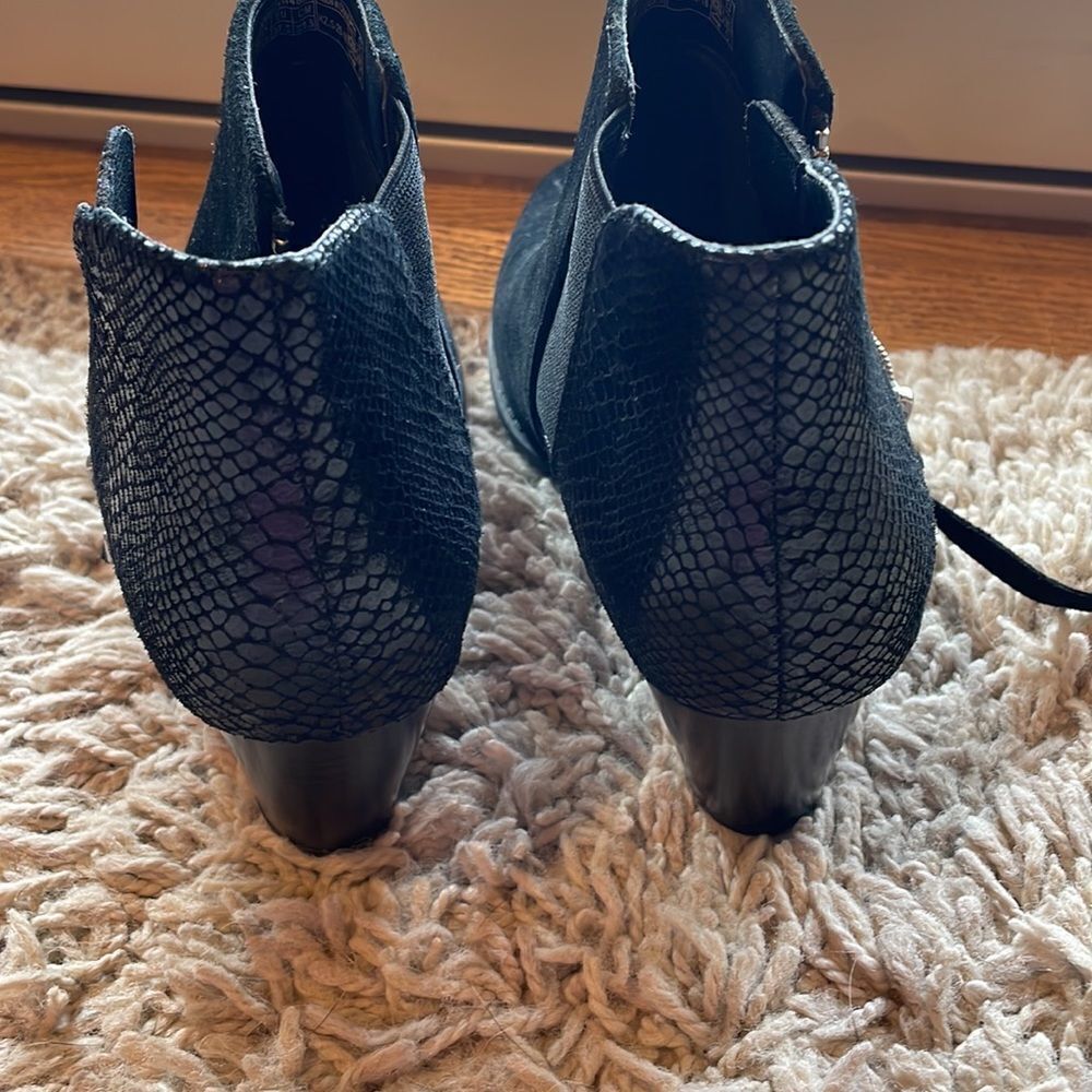 Vionic black ankle booties - Picture 6 of 16